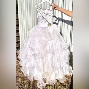 Ritzee Girls Pageant Quinceañera Dress White Ballgown Ruffles Rhinestones sz 14